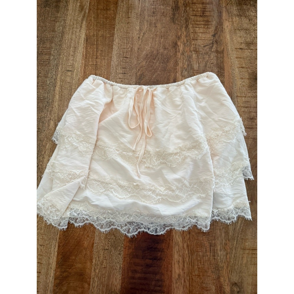 Ivory Lace Ruffle Shorts M Tiered Drawstring Coquette Cottagecore Boho NWT